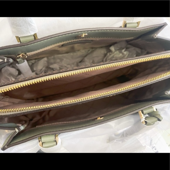 🍀NeW! Michael Kors Daria LG Satchel - Picture 8 of 13